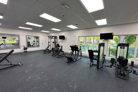 Copropriété à louer à Sunny Isles Beach, Floride: 1 chambre, 71.26 m2 № 1982655 - photo 25