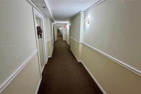 Copropriété à louer à Sunny Isles Beach, Floride: 1 chambre, 71.26 m2 № 1982655 - photo 22