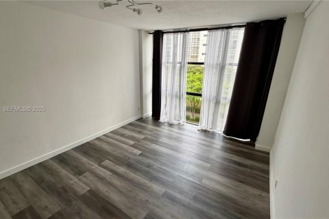 Copropriété à louer à Sunny Isles Beach, Floride: 1 chambre, 71.26 m2 № 1982655 - photo 9