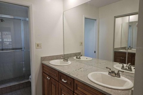 Casa en alquiler en Clearwater, Florida, 2 dormitorios, 122.17 m2 № 1724295 - foto 11