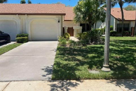 Casa en alquiler en Clearwater, Florida, 2 dormitorios, 122.17 m2 № 1724295 - foto 1