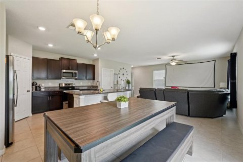 Купить виллу или дом в Уимаума, Флорида 12 комнат, 177.81м2, № 1776838 - фото 12
