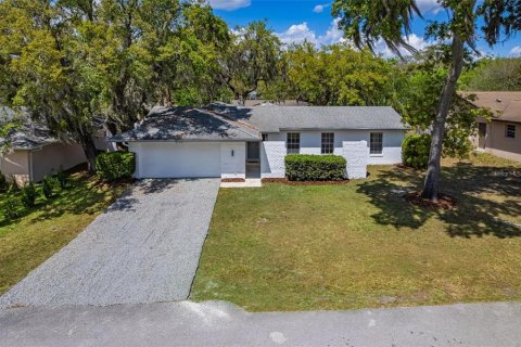 Casa en venta en Altamonte Springs, Florida, 4 dormitorios, 185.15 m2 № 2229336 - foto 4