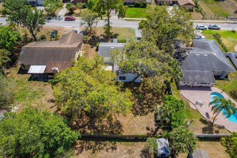 Casa en venta en Altamonte Springs, Florida, 4 dormitorios, 185.15 m2 № 2229336 - foto 7