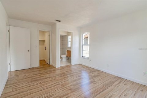 Casa en venta en Altamonte Springs, Florida, 4 dormitorios, 185.15 m2 № 2229336 - foto 15