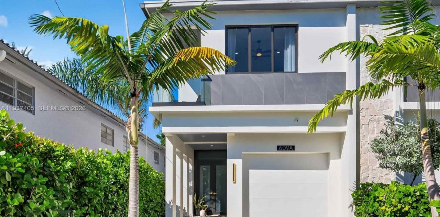 Touwnhouse à Fort Lauderdale, Floride 4 chambres, 215.16 m2 № 1995312