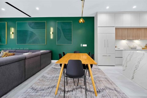 Touwnhouse à vendre à Fort Lauderdale, Floride: 4 chambres, 215.16 m2 № 1995312 - photo 8