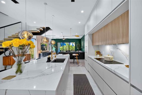 Touwnhouse à vendre à Fort Lauderdale, Floride: 4 chambres, 215.16 m2 № 1995312 - photo 21