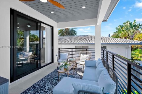 Touwnhouse à vendre à Fort Lauderdale, Floride: 4 chambres, 215.16 m2 № 1995312 - photo 29