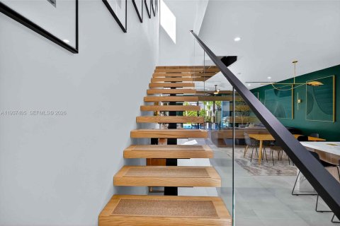Touwnhouse à vendre à Fort Lauderdale, Floride: 4 chambres, 215.16 m2 № 1995312 - photo 22
