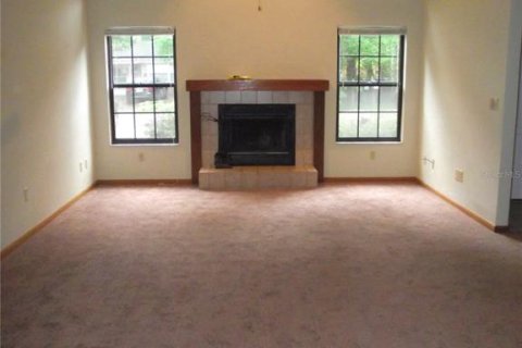 Casa en alquiler en Gainesville, Florida, 3 dormitorios, 129.32 m2 № 1743008 - foto 2