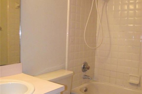 Casa en alquiler en Gainesville, Florida, 3 dormitorios, 129.32 m2 № 1743008 - foto 5