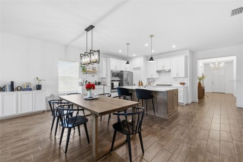 House in Apollo Beach, Florida 4 bedrooms, 231.7 sq.m. № 2099796 - photo 6