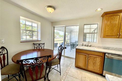 Casa en venta en Punta Gorda, Florida, 3 dormitorios, 131.46 m2 № 1673867 - foto 14