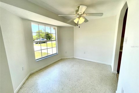 Casa en venta en Punta Gorda, Florida, 3 dormitorios, 131.46 m2 № 1673867 - foto 7