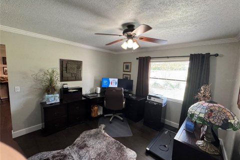 Casa en venta en Frostproof, Florida, 4 dormitorios, 263.66 m2 № 2166060 - foto 12
