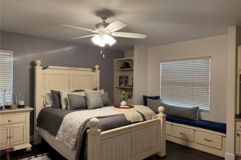 Casa en venta en Frostproof, Florida, 4 dormitorios, 263.66 m2 № 2166060 - foto 22