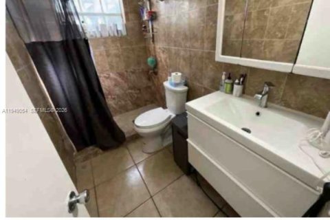 Купить виллу или дом в Майами, Флорида 5 спален, 141.03м2, № 2005493 - фото 12