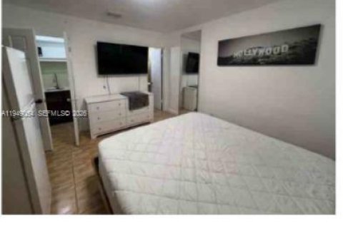 Купить виллу или дом в Майами, Флорида 5 спален, 141.03м2, № 2005493 - фото 7