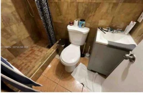 Купить виллу или дом в Майами, Флорида 5 спален, 141.03м2, № 2005493 - фото 8