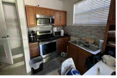 Купить виллу или дом в Майами, Флорида 5 спален, 141.03м2, № 2005493 - фото 15