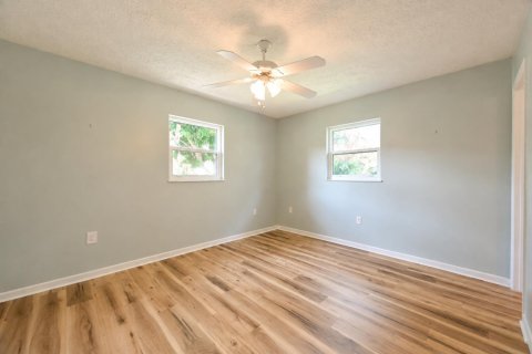 Villa ou maison à vendre à Port St. Lucie, Floride: 3 chambres, 115.94 m2 № 2292360 - photo 16