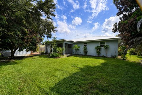 Villa ou maison à vendre à Port St. Lucie, Floride: 3 chambres, 115.94 m2 № 2292360 - photo 28