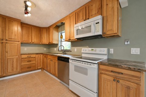 Villa ou maison à vendre à Port St. Lucie, Floride: 3 chambres, 115.94 m2 № 2292360 - photo 11