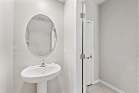 Townhouse in Riverview, Florida 3 bedrooms, 146.79 sq.m. № 1741221 - photo 6