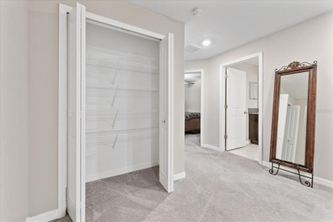 Townhouse in Riverview, Florida 3 bedrooms, 146.79 sq.m. № 1741221 - photo 13