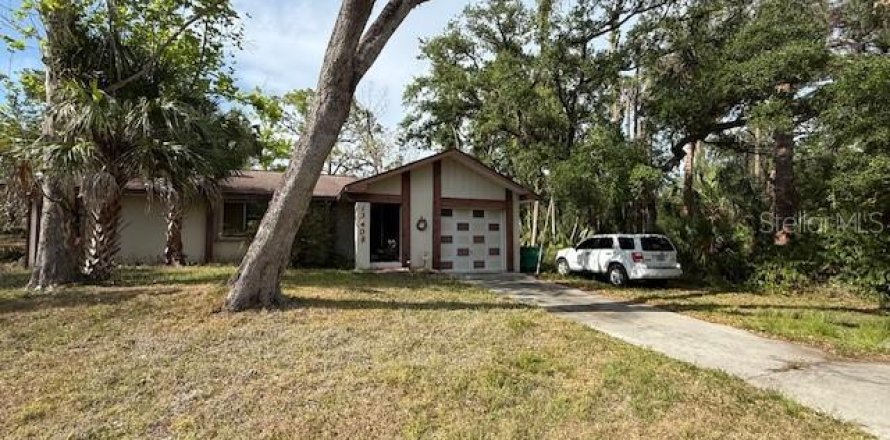 House in Port Charlotte, Florida 3 bedrooms, 104.24 sq.m. № 1680350