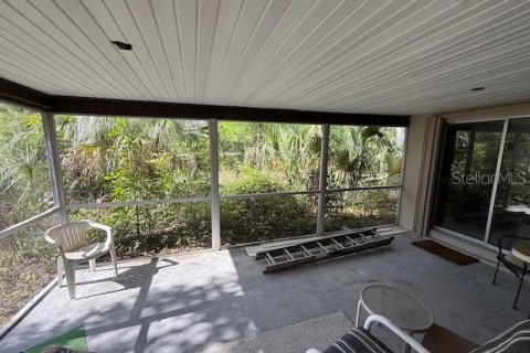 House in Port Charlotte, Florida 3 bedrooms, 104.24 sq.m. № 1680350 - photo 5