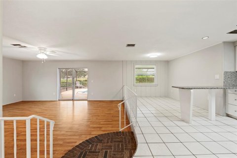Villa ou maison à vendre à Venice, Floride: 3 chambres, 143.91 m2 № 2408036 - photo 6