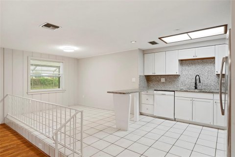 Villa ou maison à vendre à Venice, Floride: 3 chambres, 143.91 m2 № 2408036 - photo 10