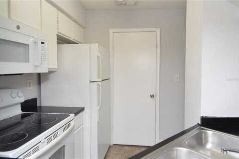 Condominio en venta en Tampa, Florida, 2 dormitorios, 95.41 m2 № 1522093 - foto 10