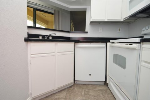 Condominio en venta en Tampa, Florida, 2 dormitorios, 95.41 m2 № 1522093 - foto 6