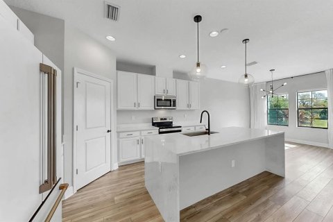 Casa en venta en Riverview, Florida, 4 dormitorios, 219.71 m2 № 1916276 - foto 16