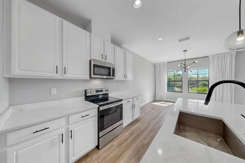 Casa en venta en Riverview, Florida, 4 dormitorios, 219.71 m2 № 1916276 - foto 15