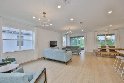 Casa en venta en Plant City, Florida, 3 dormitorios, 206.99 m2 № 1771618 - foto 12
