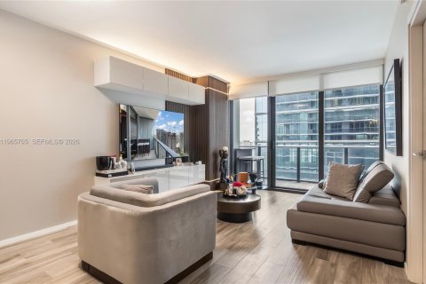 Condominio en venta en Miami, Florida, 1 dormitorio, 80.45 m2 № 2031769 - foto 12