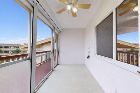Condo in Hollywood, Florida, 2 bedrooms  № 2046285 - photo 10