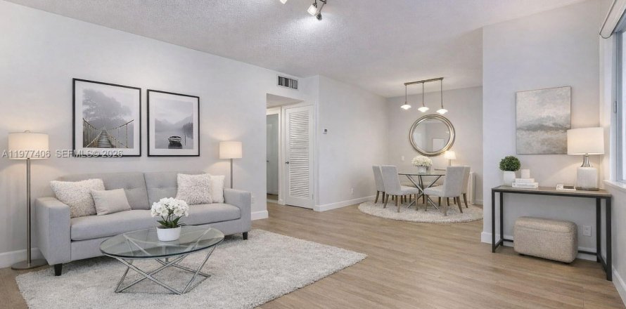 Condo in Hollywood, Florida, 2 bedrooms  № 2046285