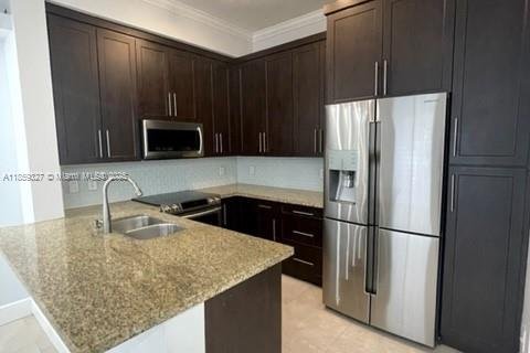 Casa en venta en Miami Lakes, Florida, 3 dormitorios, 197.7 m2 № 1887926 - foto 8