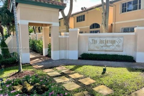 Casa en venta en Miami Lakes, Florida, 3 dormitorios, 197.7 m2 № 1887926 - foto 23