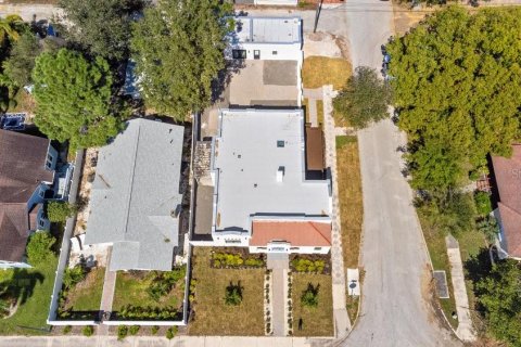 Casa en venta en Saint Petersburg, Florida, 4 dormitorios, 202.34 m2 № 1408229 - foto 5