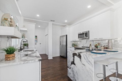 Casa en venta en Saint Petersburg, Florida, 4 dormitorios, 202.34 m2 № 1408229 - foto 20
