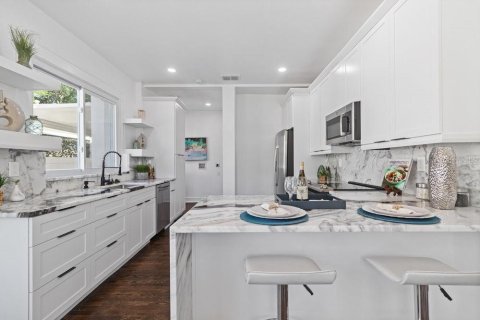 Casa en venta en Saint Petersburg, Florida, 4 dormitorios, 202.34 m2 № 1408229 - foto 21