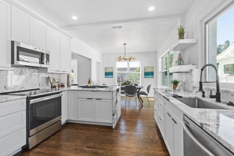 Casa en venta en Saint Petersburg, Florida, 4 dormitorios, 202.34 m2 № 1408229 - foto 26