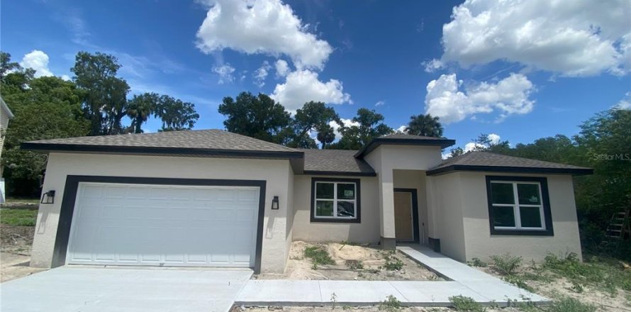 Villa ou maison à DeLand, Floride 3 chambres, 126.25 m2 № 1894326