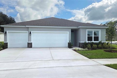 House in Ormond Beach, Florida 4 bedrooms, 187.66 sq.m. № 2308225